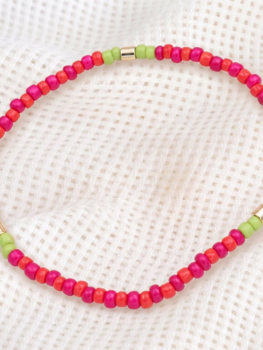 Roxanne Assoulin pink beaded bracelet - Picture 2 of 2